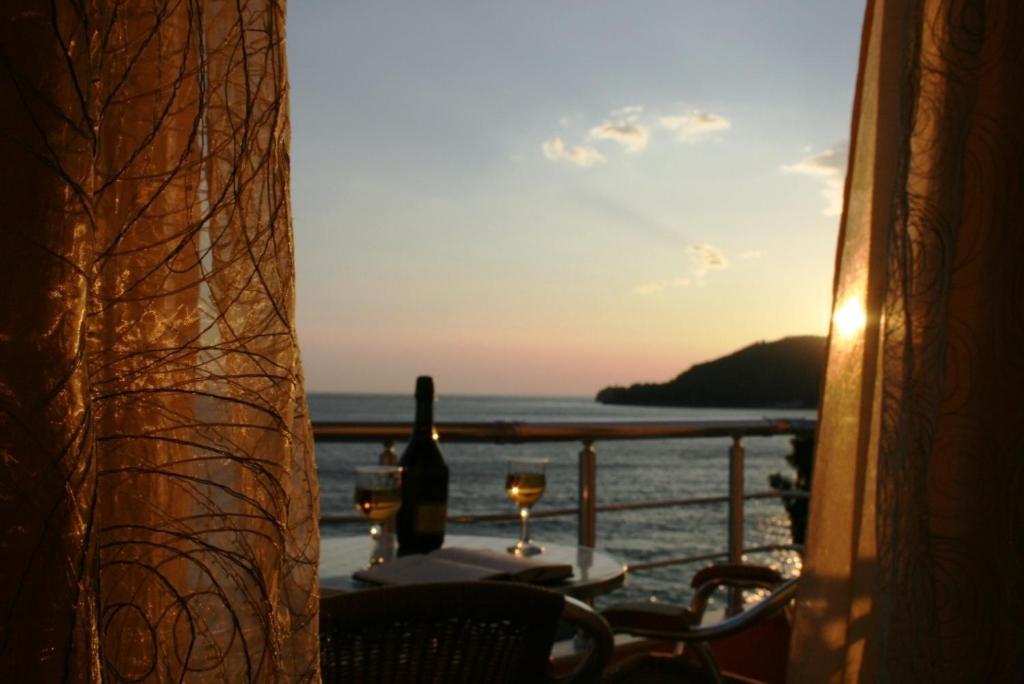 Pensionat Mare 3*